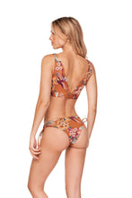 Cargar imagen en el visor de la galería, Fiorella Damask Bikini