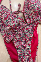 Load image into Gallery viewer, Beca Bikini
