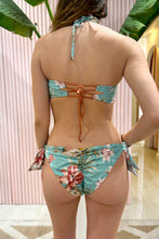 Load image into Gallery viewer, Valentina Bikini
