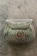 Load image into Gallery viewer, Bolsa Turca Plateada
