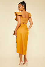 Load image into Gallery viewer, Zuri Dress
