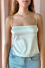Cargar imagen en el visor de la galería, Ana Salty Top White

